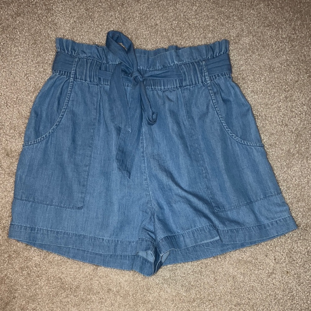 tie shorts